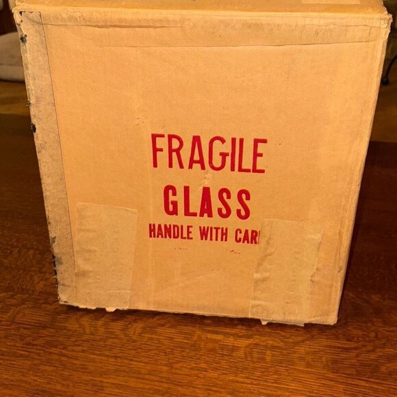 VINTAGE 1950S UNIVERSAL LANDERS FRARY & CLARK PICNIC SET 2 THERMOSES & SNACK BOX - Picture 3 of 15